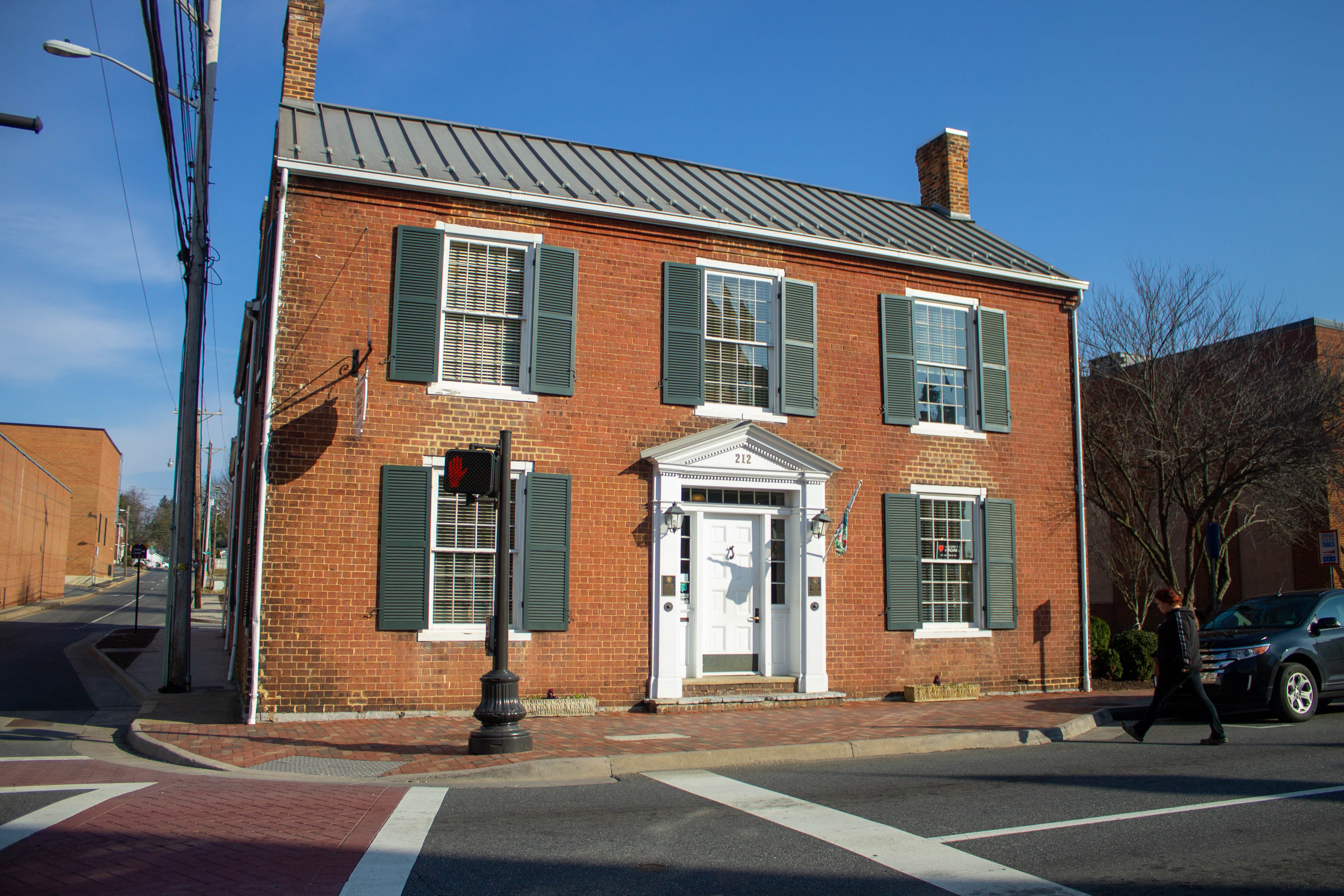 the historic Hardesty-Higgins House from S. Main Street
